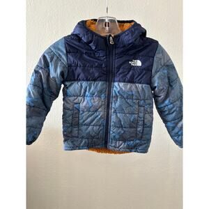 The North Face Toddler Reversible Mount Chimbo Jacket Size 4T Navy Bear Camo
